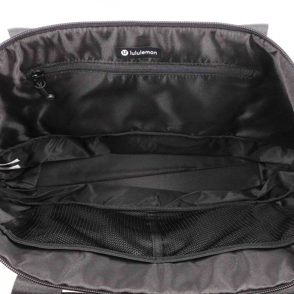 Lululemon City Adventurer Tote Bag 27L Black OS - Picture 10 of 14